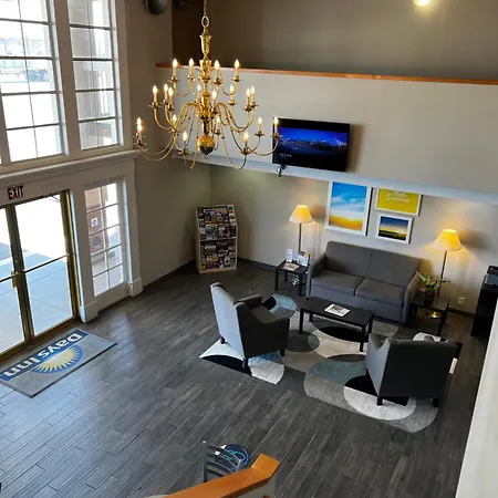 Days Inn By Wyndham Hays-2