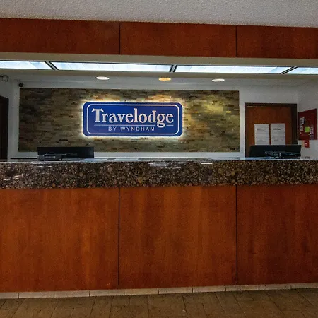Travelodge By Wyndham Pueblo-3