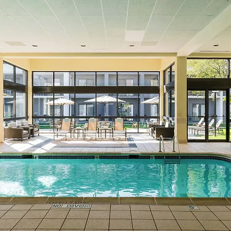 Courtyard By Marriott Chicago Naperville-3