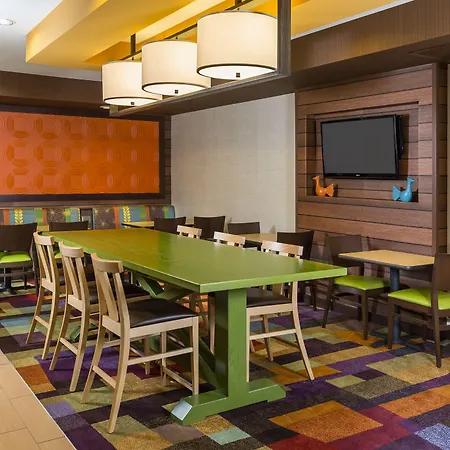 Fairfield Inn Muncie-2