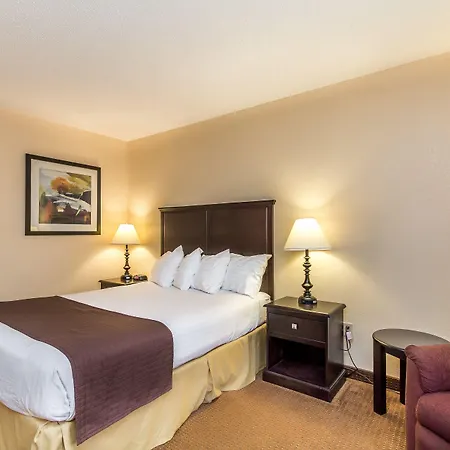 Baymont By Wyndham Kansas City Ku Medical Center-3