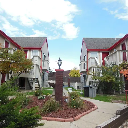 Birch Hill Suites Grand Rapids-2