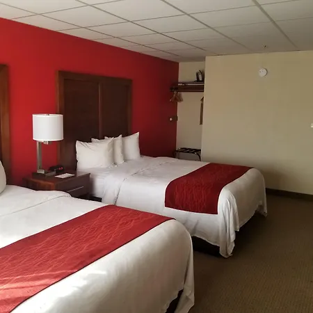 Ramada By Wyndham Downtown Spokane-2
