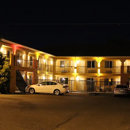 Econo Lodge Inn & Suites Lodi - Wine Country Area-3