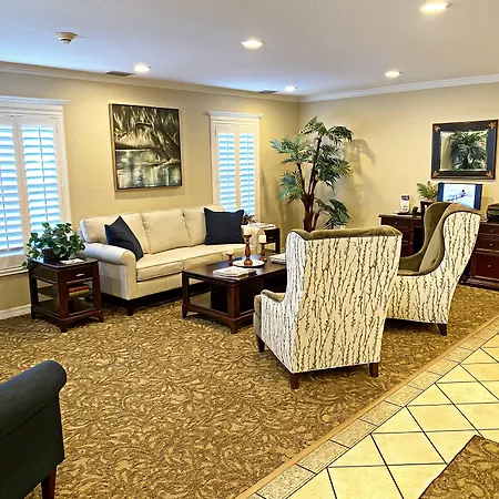 Roadstar Hotel Zephyrhills-2