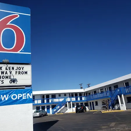 Motel 6-Canon City, Co 719-458-1216-3