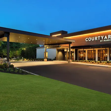 Courtyard By Marriott Lincroft Red Bank-3