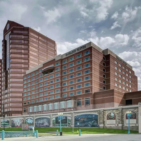 Embassy Suites Cincinnati - Rivercenter-2
