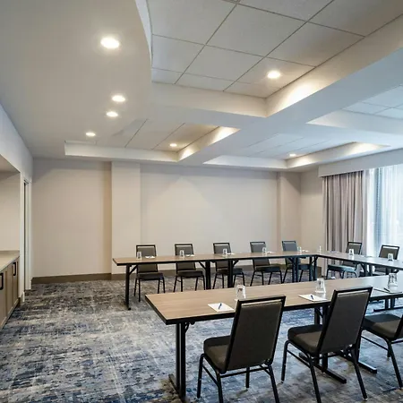 Delta Hotels By Marriott Jacksonville Deerwood-3