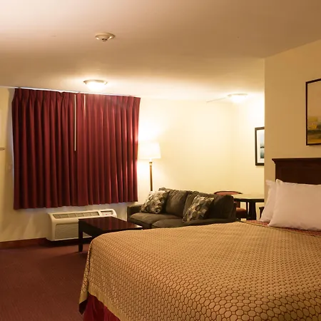 Marina Inn & Suites Chalmette-New Orleans-2