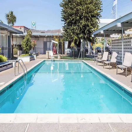 Travelodge By Wyndham San Francisco Airport North-3