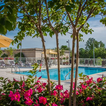 Courtyard By Marriott Bethesda Chevy Chase-2