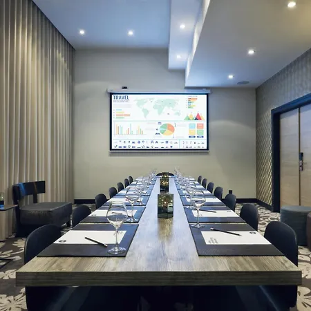 M Hotel-2
