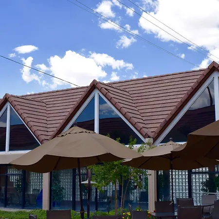 Best Western Town And Country Inn-2