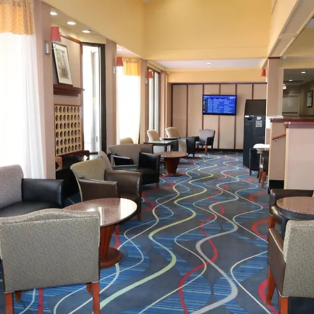 Baymont By Wyndham Columbia Northwest-2