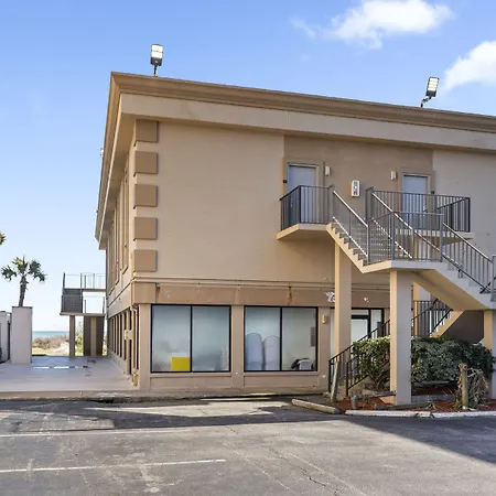 Ocean Crest Inn And Suites-3