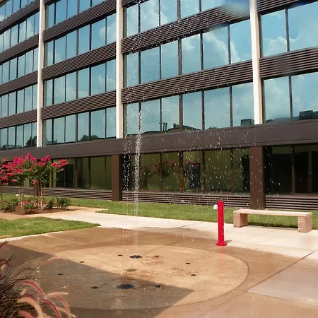 Holiday Inn And Suites Charleston West By Ihg-2