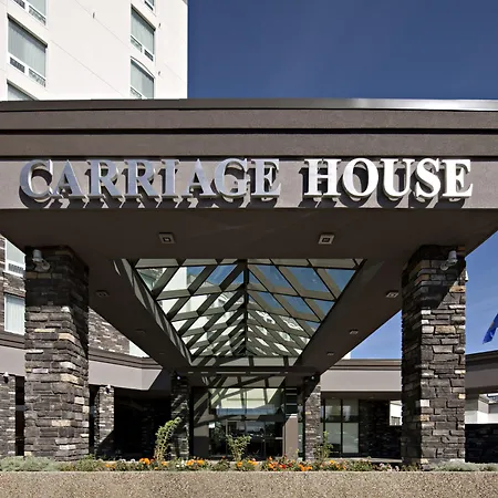 Carriage House Hotel And Conference Centre-3