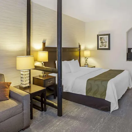 Quality Suites Moab Near Arches National Park-2