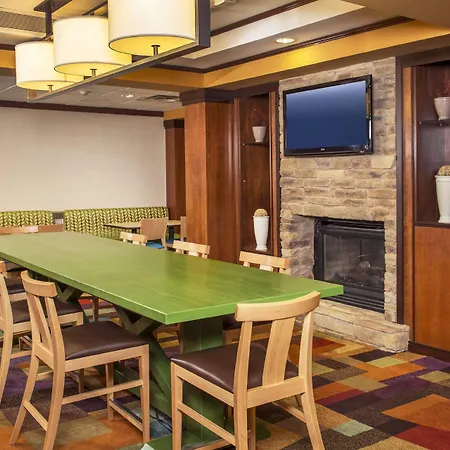 Fairfield Inn & Suites By Marriott Williamsburg-3
