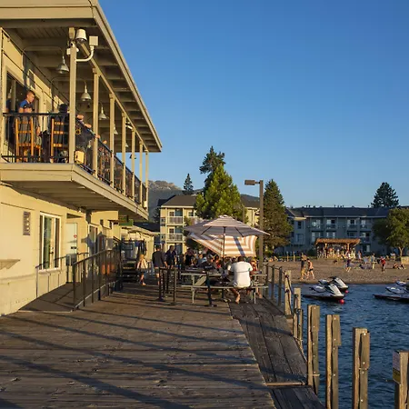 Beach Retreat & Lodge At Tahoe-3