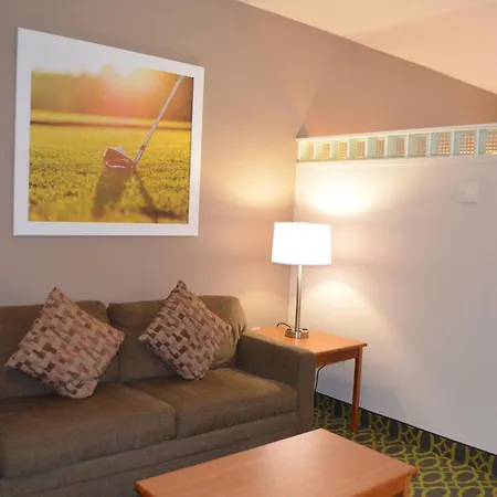 Days Inn & Suites By Wyndham Madison-2