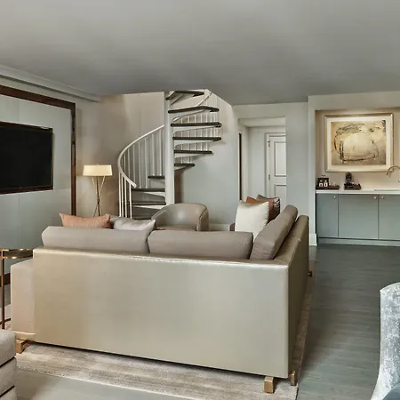Hotel Crescent Court-2