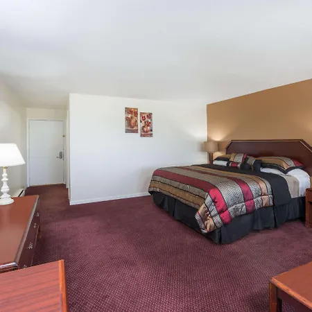 Knights Inn Kirksville-3