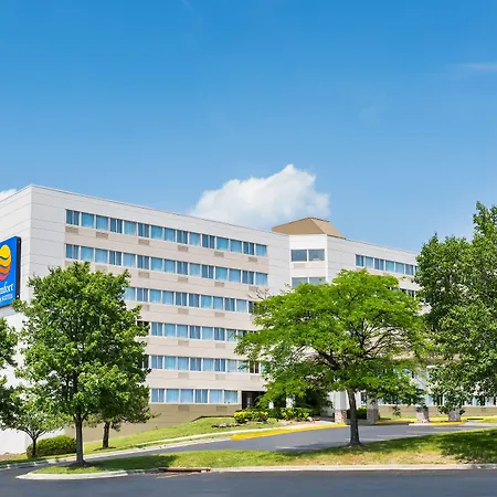 Clarion Hotel & Suites BWI Airport North-3
