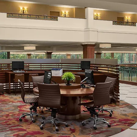 Sheraton Suites Akron Cuyahoga Falls-2