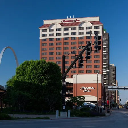 Hampton Inn St Louis- At The Arch-2