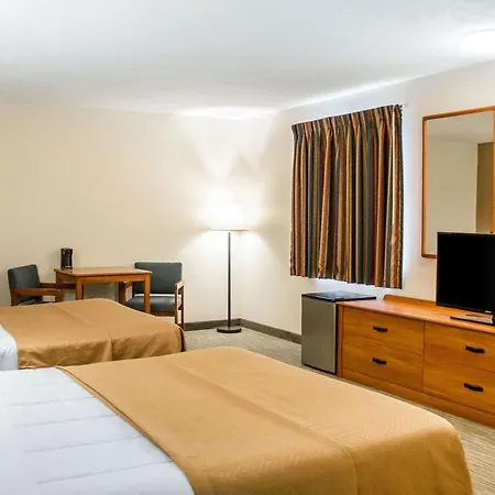 Econo Lodge Elkhart North-2