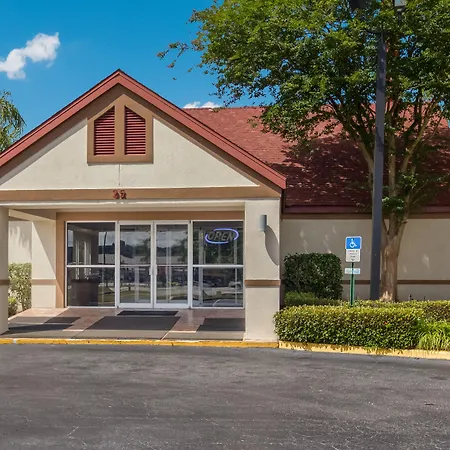 Red Roof Inn & Suites Brunswick I-95-3