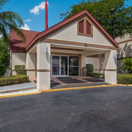 Red Roof Inn & Suites Brunswick I-95-2