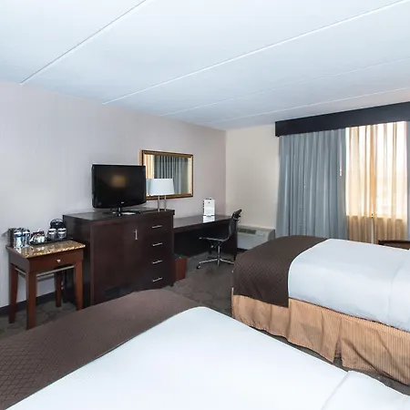 Wyndham Columbus-2
