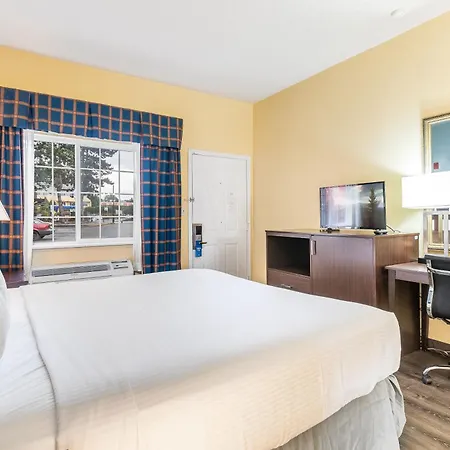 Days Inn By Wyndham Federal Way-2