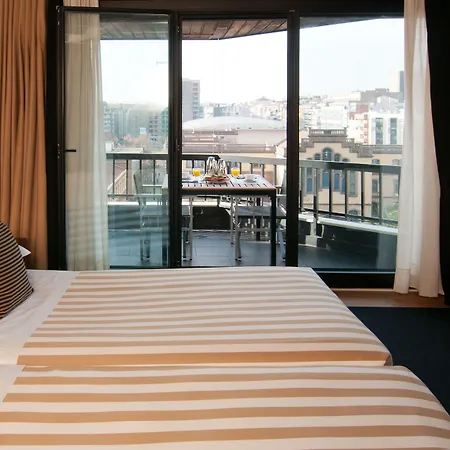 U232 Hotel-2