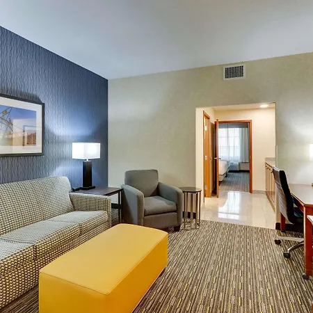 Drury Inn & Suites Sikeston-2