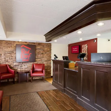 Red Roof Inn Grand Rapids Airport-3