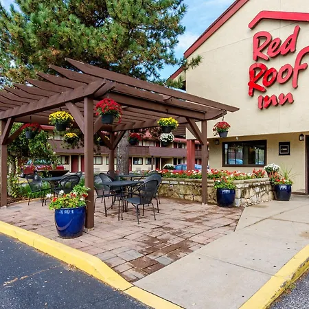 Red Roof Inn Grand Rapids Airport-2
