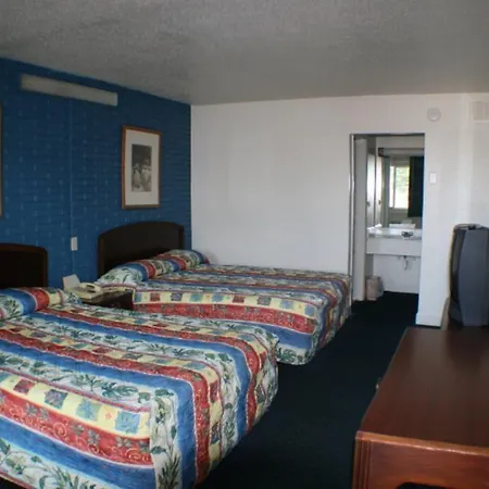 Budget Inn - Charlotte-3