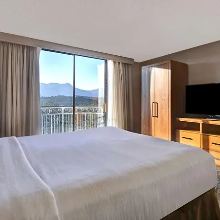 Embassy Suites By Hilton Colorado Springs-2