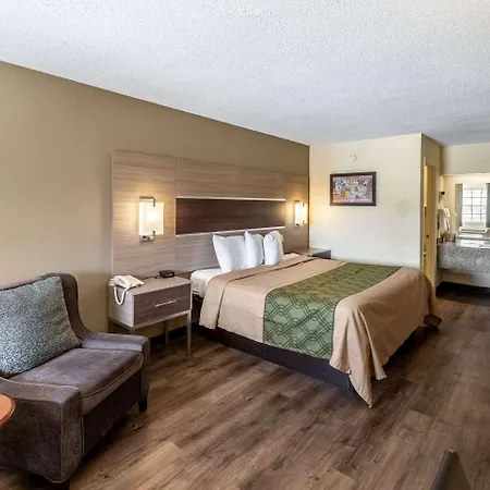 Econo Lodge Vicksburg-3
