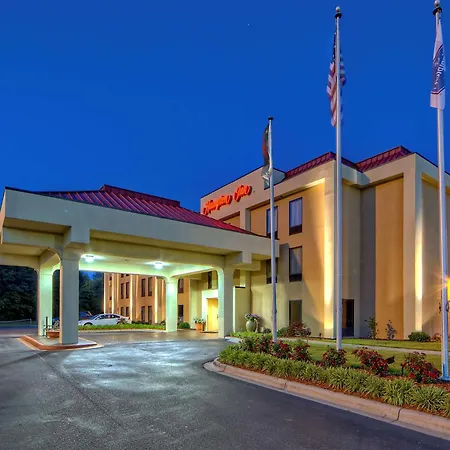 Hampton Inn Laurinburg-3