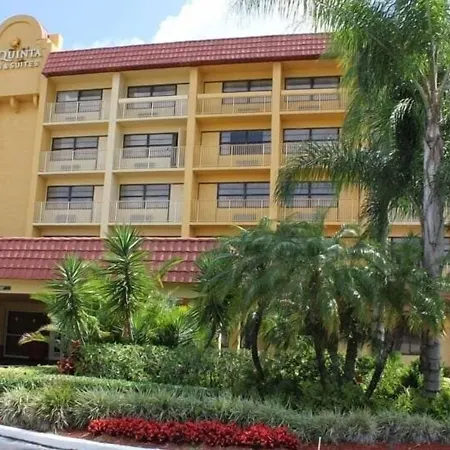 La Quinta By Wyndham Coral Springs University Dr-2