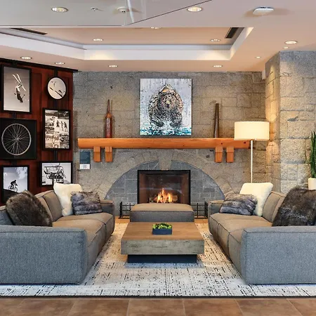 The Crystal Lodge-2