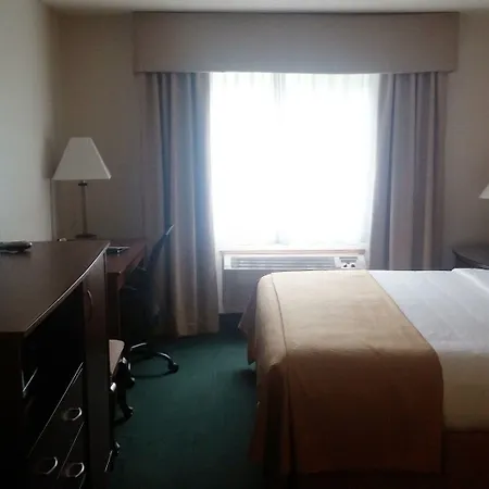 Quality Inn & Suites Steamboat Springs-2