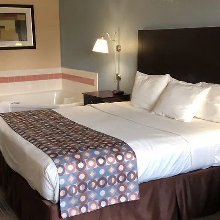 Baymont By Wyndham Danville Il-3