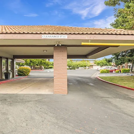 Best Western Roseville Inn-2