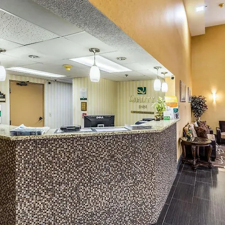 Quality Inn Rolla-3